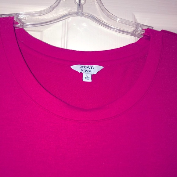 Crown and Ivy shirtsleeve dress! Super cute and comfy. Size Large - Picture 2 of 3